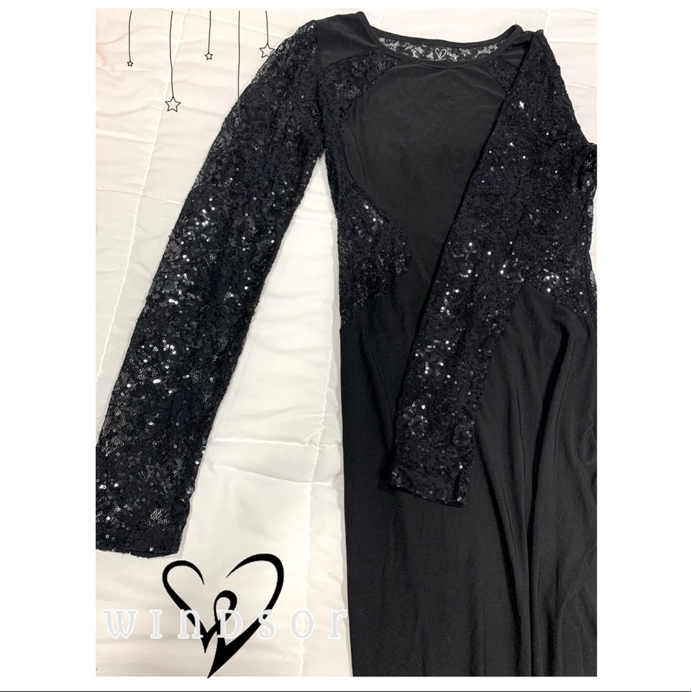 Windsor Long Sleeve Slit Dress 🖤 Black Long Sleeves Embroidered